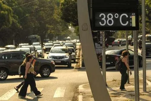 Calor aumenta no Vale do Aço e temperaturas podem chegar a 38°C nesta semana